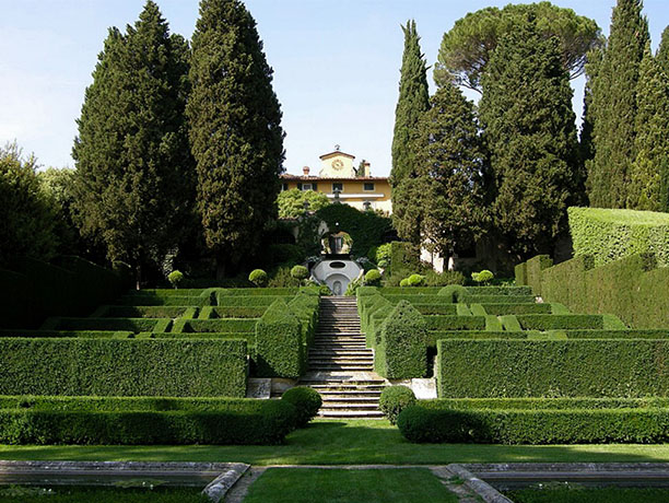 ヴィッラ・イ・タッティ